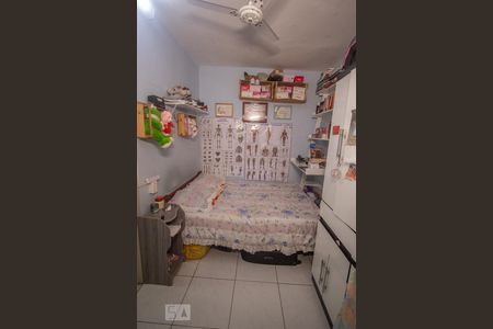 Quarto de casa à venda com 1 quarto, 35m² em Ramos, Rio de Janeiro