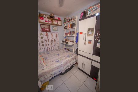 Quarto de casa à venda com 1 quarto, 35m² em Ramos, Rio de Janeiro