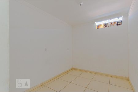 Quarto de kitnet/studio para alugar com 1 quarto, 44m² em Pituaçu, Salvador