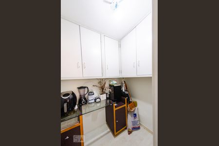 Dispensa de casa à venda com 3 quartos, 186m² em Alto Caiçaras, Belo Horizonte