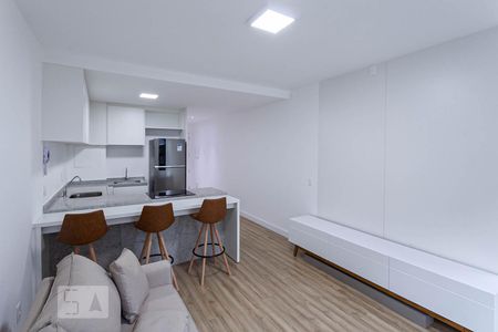 Sala de apartamento para alugar com 1 quarto, 40m² em Funcionários, Belo Horizonte