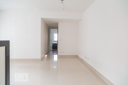 Sala de apartamento para alugar com 2 quartos, 70m² em Funcionários, Belo Horizonte