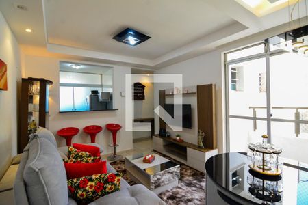 Sala de apartamento para alugar com 3 quartos, 78m² em Buritis, Belo Horizonte