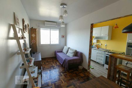 Sala de apartamento à venda com 2 quartos, 57m² em Santo Antônio, Porto Alegre