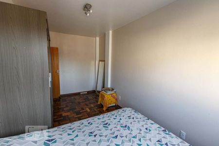 Quarto 1 de apartamento à venda com 2 quartos, 57m² em Santo Antônio, Porto Alegre