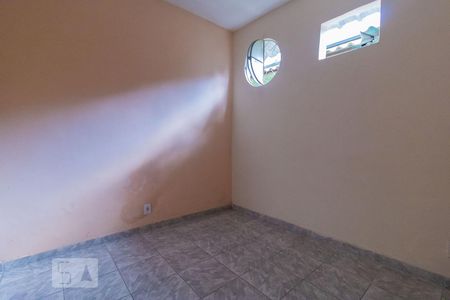 Sala/Quarto de apartamento para alugar com 1 quarto, 30m² em Madureira, Rio de Janeiro