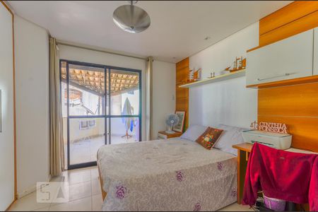 Quarto Suíte 1 de casa de condomínio para alugar com 2 quartos, 130m² em Patamares, Salvador