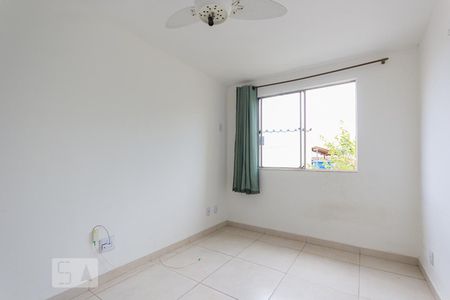 Sala de apartamento à venda com 2 quartos, 47m² em Pechincha, Rio de Janeiro