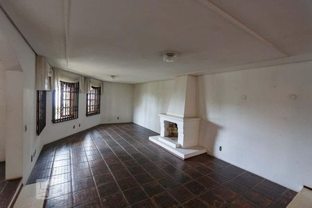 Sala de casa à venda com 4 quartos, 600m² em Cristal, Porto Alegre