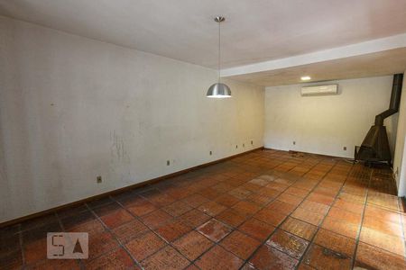 Sala de Estar de casa à venda com 4 quartos, 600m² em Cristal, Porto Alegre