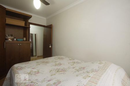 QUARTO 1 de apartamento para alugar com 2 quartos, 80m² em Petrópolis, Porto Alegre