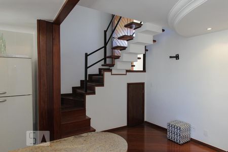 Sala de apartamento à venda com 1 quarto, 55m² em Lourdes, Belo Horizonte