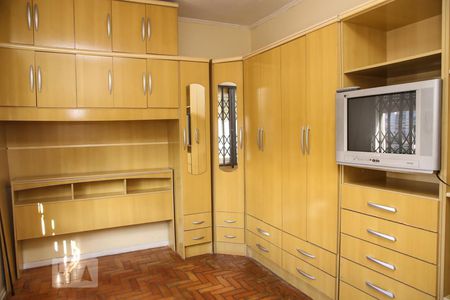 Quarto 1 de apartamento à venda com 2 quartos, 62m² em Cristal, Porto Alegre