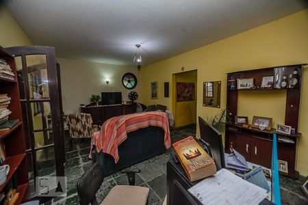 Sala de apartamento para alugar com 4 quartos, 250m² em Itaipu, Niterói