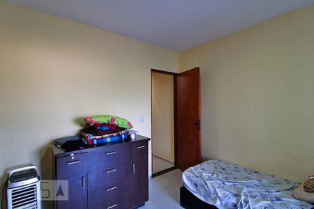 Suíte de casa à venda com 3 quartos, 130m² em Jardim Oliveiras, Taboão da Serra