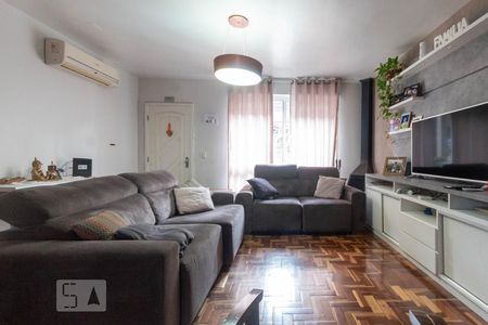 Sala de Estar de casa de condomínio para alugar com 4 quartos, 250m² em Santo Antônio, Porto Alegre