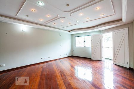 Sala de casa para alugar com 3 quartos, 240m² em Jardim Las Vegas, Santo André