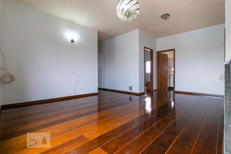 Sala de casa para alugar com 3 quartos, 150m² em Ponte Preta, Campinas