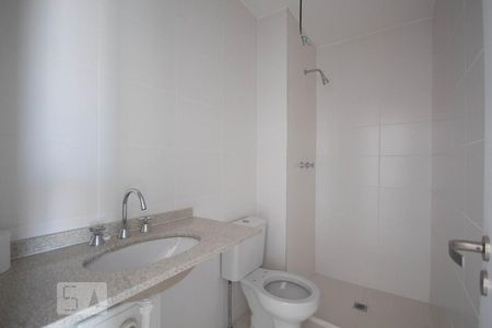 Banheiro de apartamento para alugar com 1 quarto, 41m² em Umuarama, Osasco