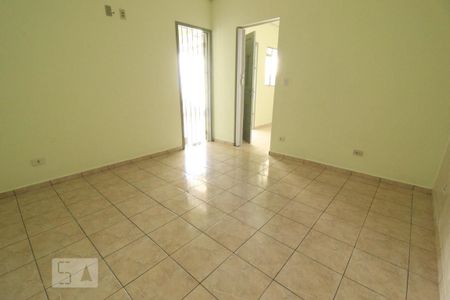 Quarto de casa para alugar com 1 quarto, 80m² em Vila Moinho Velho, São Paulo