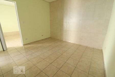 Quarto de casa para alugar com 1 quarto, 80m² em Vila Moinho Velho, São Paulo