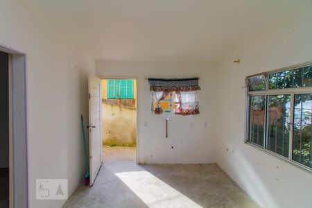 Sala/Cozinha de casa para alugar com 2 quartos, 40m² em Praia Comprida, São José