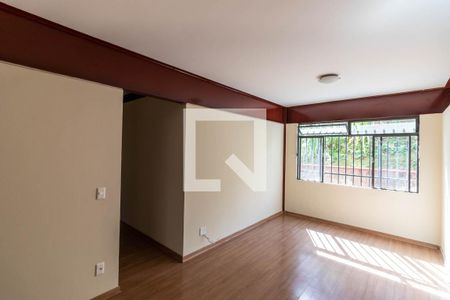 Sala de apartamento à venda com 3 quartos, 70m² em Nova Cachoeirinha, Belo Horizonte