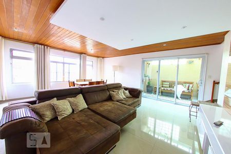 Sala de casa para alugar com 3 quartos, 207m² em Vila Medeiros, São Paulo