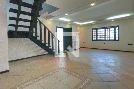 Sala de casa à venda com 4 quartos, 284m² em Jardim Rosa de Franca, Guarulhos