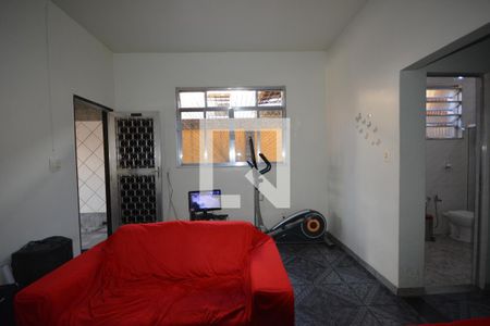 Sala de casa à venda com 4 quartos, 300m² em Irajá, Rio de Janeiro