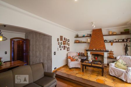 Sala de casa para alugar com 4 quartos, 300m² em Bosque da Saúde, São Paulo