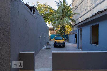 Vista da Sala de casa à venda com 3 quartos, 100m² em Olaria, Rio de Janeiro