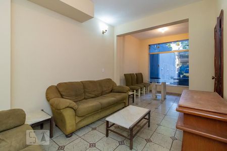 Sala de casa à venda com 3 quartos, 100m² em Olaria, Rio de Janeiro