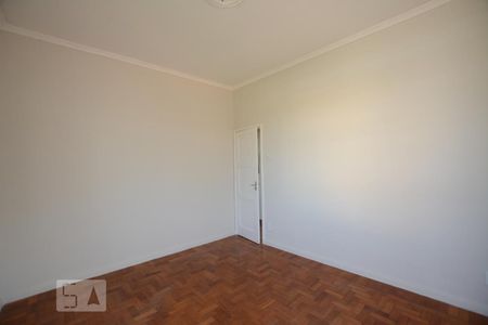 Quarto 1 de apartamento para alugar com 2 quartos, 60m² em Ramos, Rio de Janeiro