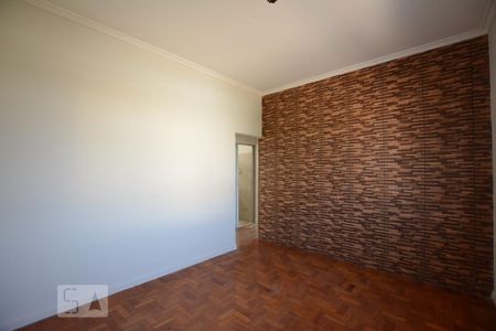 Sala de apartamento para alugar com 2 quartos, 60m² em Ramos, Rio de Janeiro