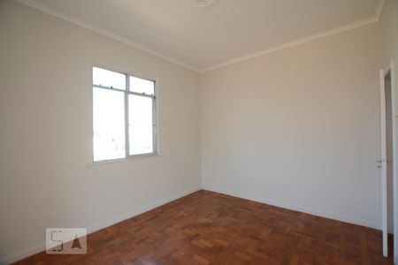 Quarto 1 de apartamento para alugar com 2 quartos, 60m² em Ramos, Rio de Janeiro