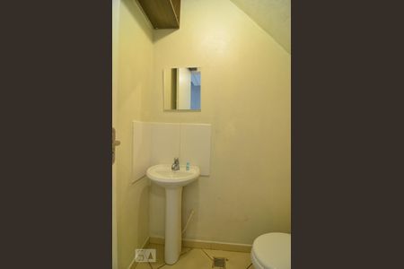 Lavabo de casa à venda com 2 quartos, 80m² em Mato Grande, Canoas