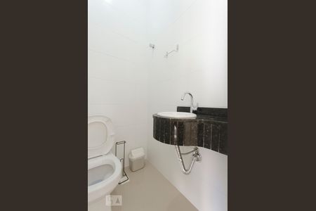 Lavabo de casa para alugar com 2 quartos, 84m² em São João do Rio Vermelho, Florianópolis