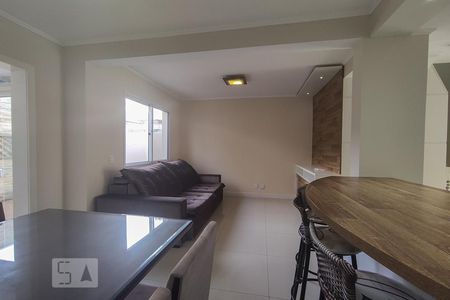 Sala de casa de condomínio à venda com 3 quartos, 154m² em Estância Velha, Canoas