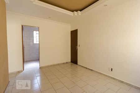 Sala de apartamento para alugar com 2 quartos, 55m² em Parque Copacabana, Belo Horizonte