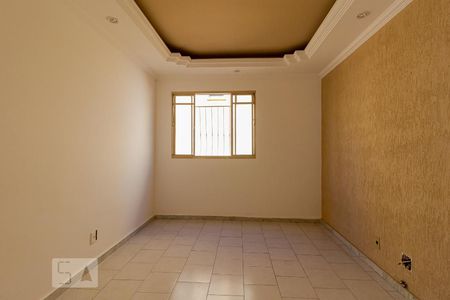 Sala de apartamento para alugar com 2 quartos, 55m² em Parque Copacabana, Belo Horizonte