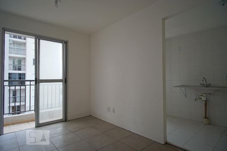 Sala de apartamento para alugar com 2 quartos, 35m² em Igara, Canoas