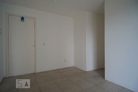 Sala de apartamento para alugar com 2 quartos, 35m² em Igara, Canoas