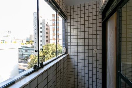 Varanda de apartamento para alugar com 1 quarto, 45m² em Carmo, Belo Horizonte