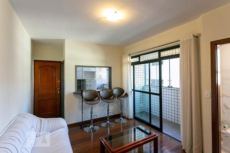 Sala de apartamento para alugar com 1 quarto, 45m² em Carmo, Belo Horizonte