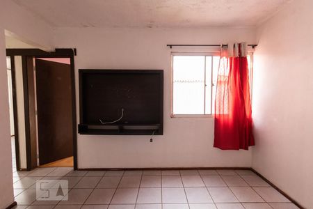 Sala de apartamento à venda com 2 quartos, 41m² em Igara, Canoas