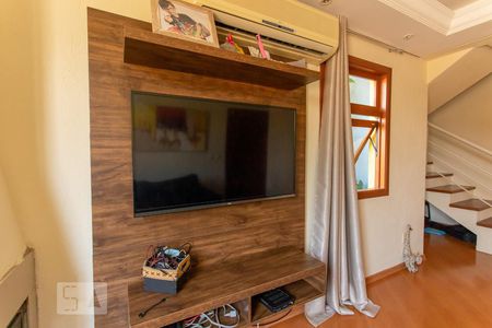 Sala de casa à venda com 3 quartos, 117m² em Igara, Canoas