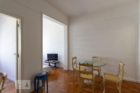 Sala de apartamento para alugar com 1 quarto, 55m² em Flamengo, Rio de Janeiro