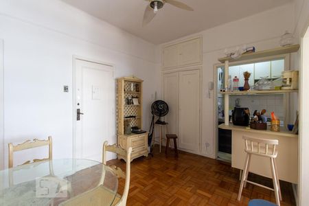 Sala de apartamento para alugar com 1 quarto, 55m² em Flamengo, Rio de Janeiro