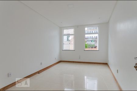 Quarto 2 de apartamento para alugar com 2 quartos, 80m² em Dois de Julho, Salvador